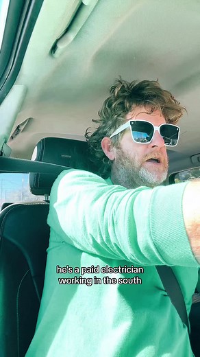 Construction Worker Inspired by Rodney Carrington - Funny Construction Fails