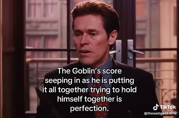 And Peter wearing the Goblin’s colors & Norman wearing Spidey’s colors as they are both sitting on the same table OMG THIS MOVIE IS SOMETHING!!!! #samraimi #spiderman #tobeymaguire #williamdafoe #thanksgiving