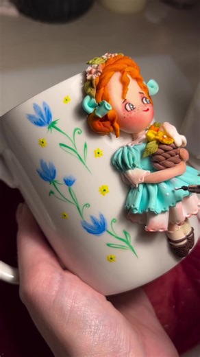 ✨ Coucou la team créative ! ✨ Si tu aimes les DIY, la pâte polymère, la peinture et le bricolage, tu es au bon endroit 🎨🖌️ 👉 Abonne-toi pour ne rien rater, parce que très bientôt je vais vous montrer mes créations de A à Z 🤩 Des astuces, des secrets, et surtout plein d’idées pour que toi aussi tu puisses créer comme moi 💡 #polymerclaytutorial #mescreations #diy #diyhomedecor #colorfull