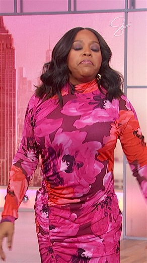 Heidi Klum was spotted running topless on a beach, and Sherri Shepherd says if she did the same, she’d have “two black eyes and a concussion!" 🤣 #sherrishepherd #standupcomedy | Sherri