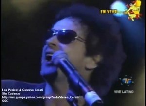 Los Pericos ft. Gustavo Cerati | Sin Cadenas Vive Latino, Foro Sol, ciudad de México México, 16 de Abril de 2005 El recuerdo de Juanchi Baleirón que acaba de compartir en mi Instagram: Habíamos hecho una versión de sin cadenas para el final de la película “botín de guerra” ( año 2000) de abuelas de plaza de Mayo , esa Versión fue grabada en vivo en el teatro de la Ribera en la Boca junto a Gustavo Cerati Gustavo Cordera Pedro Aznar y Ciro Pertusi, años después ( 2005) a Gustavo lo cruzamos en Me