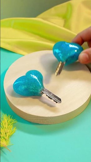 Beautiful Epoxy Crafts with Dried Flowers & Leaves 🌸✨