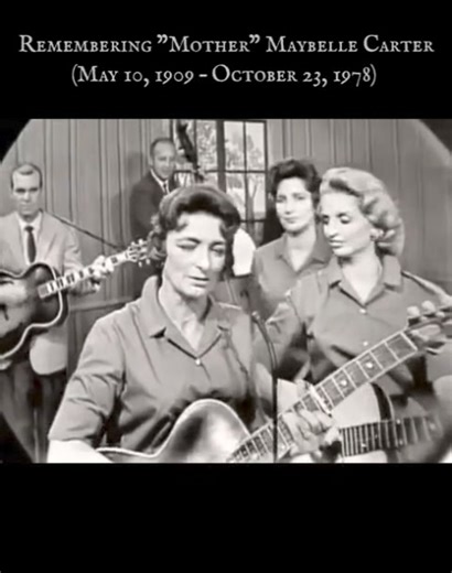 Remembering "Mother" Maybelle Carter (born May 10, 1909 – October 23, 1978) American country musician and originator of the ”Carter scratch.” She is best known as a member of the Original Carter Family act in the 1920s, 30s, and 40s and also as a member of the Carter Sisters and Mother Maybelle. #maybellecarter #mothermaybelle #carterfamily #countrymusic #dimestoreradio | Dime Store Radio