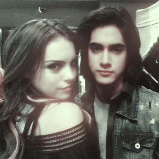 Aesthetic Edits from Victorious Characters