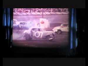 DEMOLITION DERBY HISTORIC 1950´s.wmv