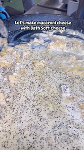 How much cheese is too much cheese? The ultimate mac and cheese from Bath Soft Cheese 🧀 The Padfield family have been looking after cows and making cheese at Park Farm in Somerset for four generations. Their five signature cheeses - Wyfe of Bath, Bath Soft, Bath Blue, Kelston Park and Merry Wyfe - have been sold at the Market for years at their Bath Soft Cheese stall. Their first foray into hot food sees them using the cheeses we know and love to make traditional tartiflette and baked cheeses, 