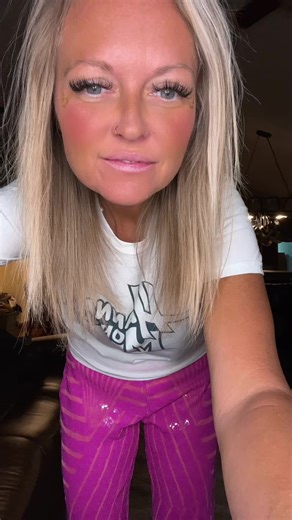 Engaging AXE Ratio Challenge Video by Miley Cyrus