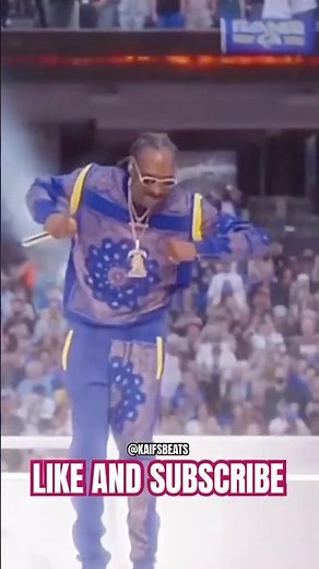 Snoop Dog Dancing Crip Walk #snoopdogg #hiphop #oldschoolhiphop #cwalk #snoopy #hiphopmusic #rap