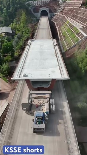 Mega Bridge Girder Transport: Pro Tips for Safe Heavy Hauling #Construction #CivilEngineering #Bridg