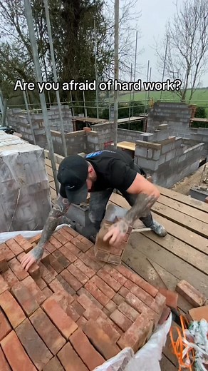 58K views · 270 reactions | 隣 Hod is king 隣 #hodcarrier #bricklayer #bricklayers #foryou #explore #bricklaying | Mahoney Brickworks ltd | Facebook