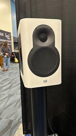 We headed over to the @kii_audio_gmbh booth at @thenammshow to take a look at their latest release, the Kii Seven, a compact monitor that offers cardioid dispersion down to 130Hz. #namm #nammshow2024 #recording #monitor #recordingstudio #mixengineer #recordingengineer #audio #audioengineer #studio #studiogear #monitors #kiiSeven | Sound On Sound