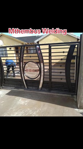 Elegant Metal Gates with Intricate Designs Showcase