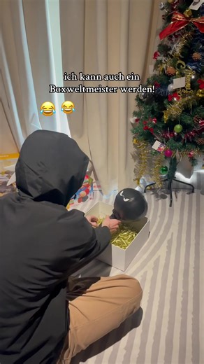 #Unzip #Boxing #tiktokshop #Man