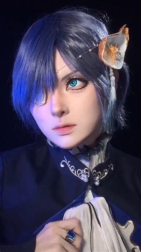 宋单单 on Instagram: "Turning into Ciel from Black Butler #cielphantomhive #cielcosplay #cosplaymakeup #makeuptutorial #makeuptransition #makeuplover"