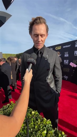 Old Gold: Tom Hiddleston's Critics Choice Highlights