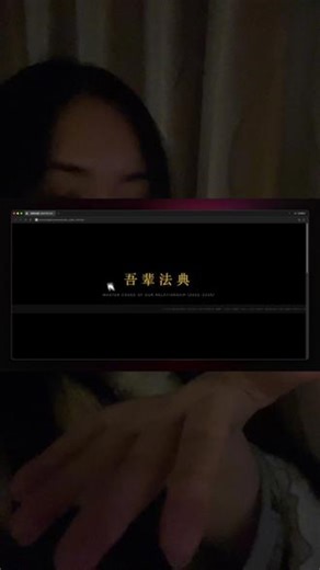 这是 vibe coding 的开始，也是我自媒体的开始。一个零基础敲代码的人，现在居然能用 AI 做出实用的网站 —— 这在几年前想都不敢想。从第一次点开 GPT，到现在玩转 Claude Code，AI 跑得太快了，快到我总怕停下脚步，就被时代甩在身后。我好像天生就带着 “不进则退” 的焦虑，每天都要攥着点小成就感才安心。总爱给自己假想一堆困难，把标准拉得老高，不知不觉也用这套要求身边的