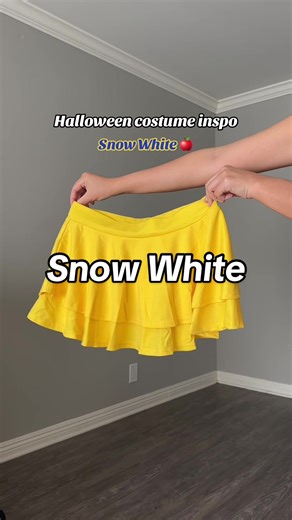 Halloween costume inspo: Snow white 🍎 full outfit linked in my storefront 💌 #halloweencostume #halloweenlook #costumeideas #halloween2024 #costumeinspo #snowwhite #princess