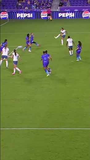 Jordyn Bugg on the other end for the equalizer for Seattle 👀 #nwsl