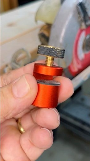 Skil Saw Ripping 2x4 With Rip Guide