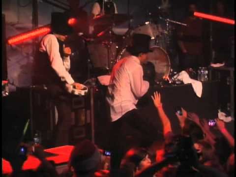 Family Force 5 Kountry Gentleman Live
