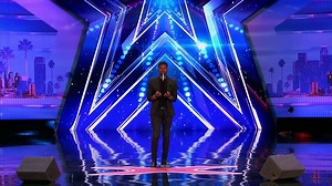 Johnny Manuel Sings Whitney Houston's I Have Nothing On America's Got Talent _ Got Talent Global-90k
