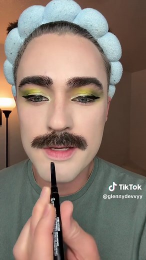Shego Cosplay Transformation: Kim Possible Makeup Tutorial
