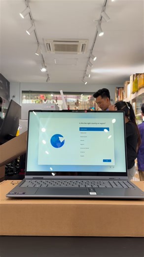 Yoga 7 2-in-1 16ILL10 | Copilot PC $759 - CPU : Intel Core Ultra 5-226V (8C/8T) - RAM : 16GB LPDDR5X | 512GB PCIe - 16" WUXGA TouchScreen - GPU : Intel® Arc™ Graphics - Built-In : Wi-Fi 7, Bluetooth - Backlit Key, Windows 11 License - 1.92Kg | Color : Lunar Gray - Code: O001-16ILL10-A2 - -------------------------- ❖ Free : Bag, Mouse, Pad | CC Store