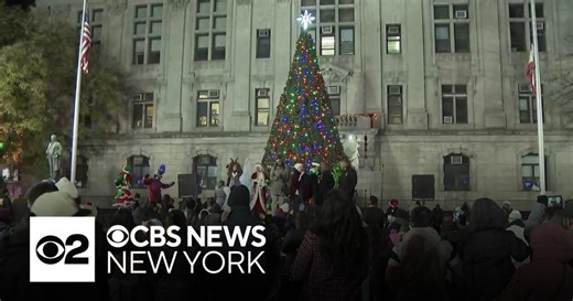 Paterson, N.J., kicks off holiday season with parade, tree lighting