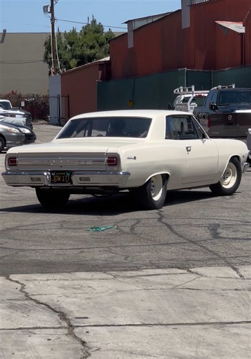 Garage Built 355ci Chevy Chevelle: A Classic Muscle Car