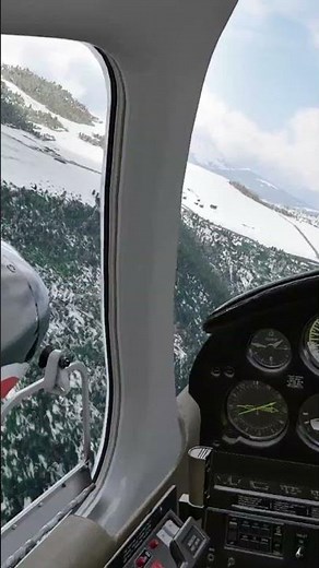 Near Miss! CIS Piper Seneca II X-Plane 12