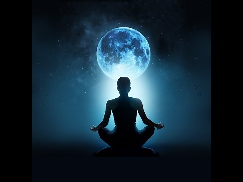 Spiritual Meaning of The New Moon and How to Use Its Power