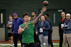 "The perfect fit for the dolphins": Fans fired up with Dillon Gabriel's insane throwing skills at Oregon Pro Day