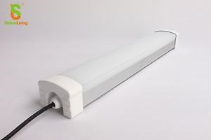 [Hot Item] Durable IP66 Waterproof LED Tri-Proof Light with Integrated Sensor