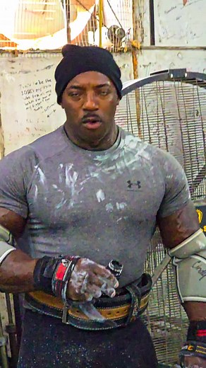 #bodybuilder #metroflex #lookinglivefit