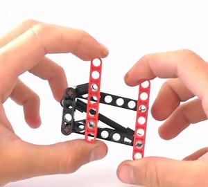 46K views · 674 reactions | Unusual LEGO Technic Linkage Mechanisms (by Lego Technic Mastery https://bit.ly/2YLs8wj) | Beyond the Brick | Facebook
