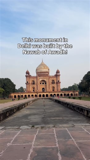 Janhvi Mishra | A gift of Awadh to Delhi. . . . ⸻ #SafdarjungTomb #SafdarjungMaqbara #DelhiHistory #HeritageDelhi #DelhiMonuments #MughalArchitecture... | Instagram