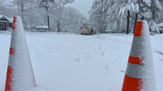 Thousands of Central Maine Power customers in Lewiston, Auburn remain in the dark