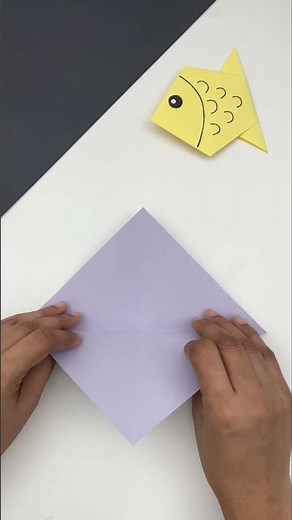 How to make easy paper fish for kids / Origami fish / kids crafts / 1- minute video