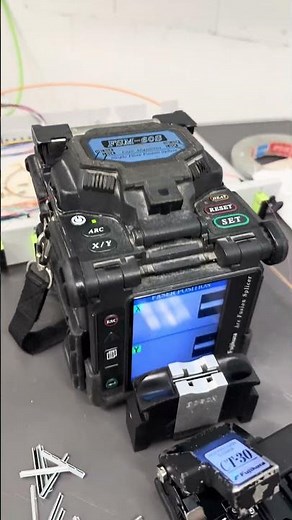 Fiber Optic - OM5 Power! SC 19’’ Box Splicing, Cabinet Setup & OTDR Test 💪#fiberoptics #tech