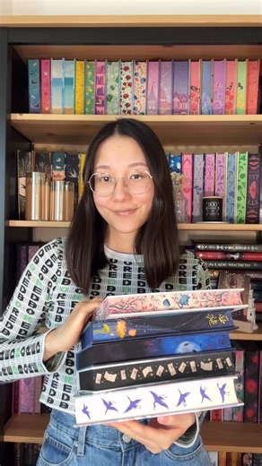 What’s the last book to emotionally wreck you? We’d love to know! 💔 From time to time, don’t we all need a read that’ll hit us right in the feels? We’re talking stories full of heartbreak, devastating plot twists, and truly unforgettable characters. Emotional reads leave us absolutely wrecked… and yet we keep coming back for more. We live for the feels and heart-wrenching damage. 😮‍💨 If you’re in the mood for a story that’ll leave your heart in pieces (in the best way, we promise), add these 