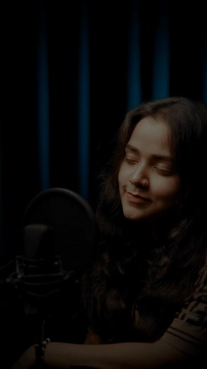 29K views · 1.8M reactions | Kafan 梁 . . . Follow  Sakshi Tomar . . . #shayari #hindishayari #kafan #life #reality #hearttouchinglines #shayar #recitepoetry #viralreels #shayarilover #trendingreel | Sakshi Tomar | Facebook