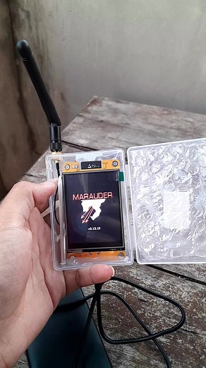 Esp32: Phá Sóng Wifi và Bluetooth với Màn Hình Hiển Thị