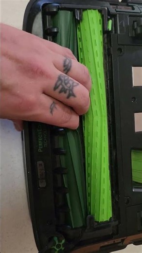 Roomba S9 Repaired Stripped Brush Gear (First Spin)