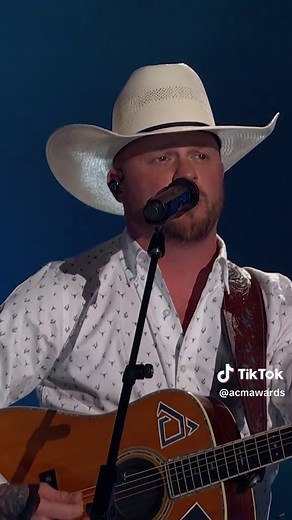 Cody Johnson: The Fall Performance at ACM Awards