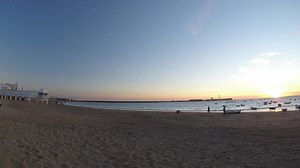 File:Timelapse of beach of La Caleta in Cadiz, Spain.webm - Wikimedia Commons