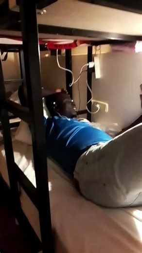 #tiktokespangnõl🇪🇸⚽️⚽️⚽️ #tiktokmalienne💚💛🧡🇲🇱223😍 comment rentre vidéo moral