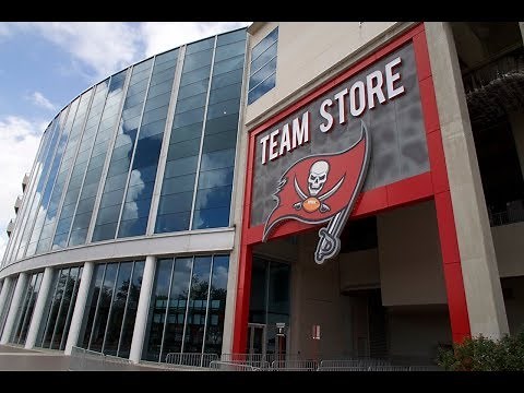 Checking Out The New Tampa Bay Buccaneers Team Store At Raymond James Stadium