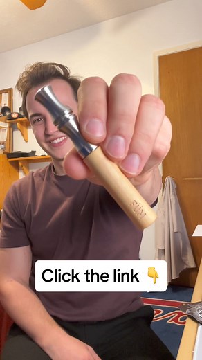 2.1K views | Ready to break free from bad habits? FÜM is your simple solution for a healthier better you!  Delicious Flavors: Satisfy your cravings naturally.  Fidget-Friendly Design: Keeps your hands and mouth busy. 磌 No Batteries: Effortless and eco-friendly. ‍♂️ No Harmful Chemicals: A clean break from bad habits. Make the switch today! | Füm - The Good Habit | Facebook