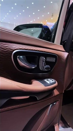 All New 2025 Mercedes-Benz V300 L