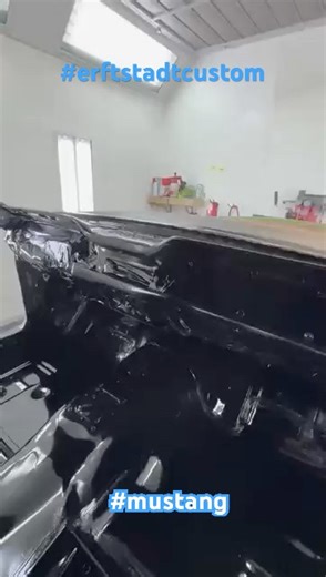 Innenraum ist lackiert! #erftstadtcustom #mustang #automobile